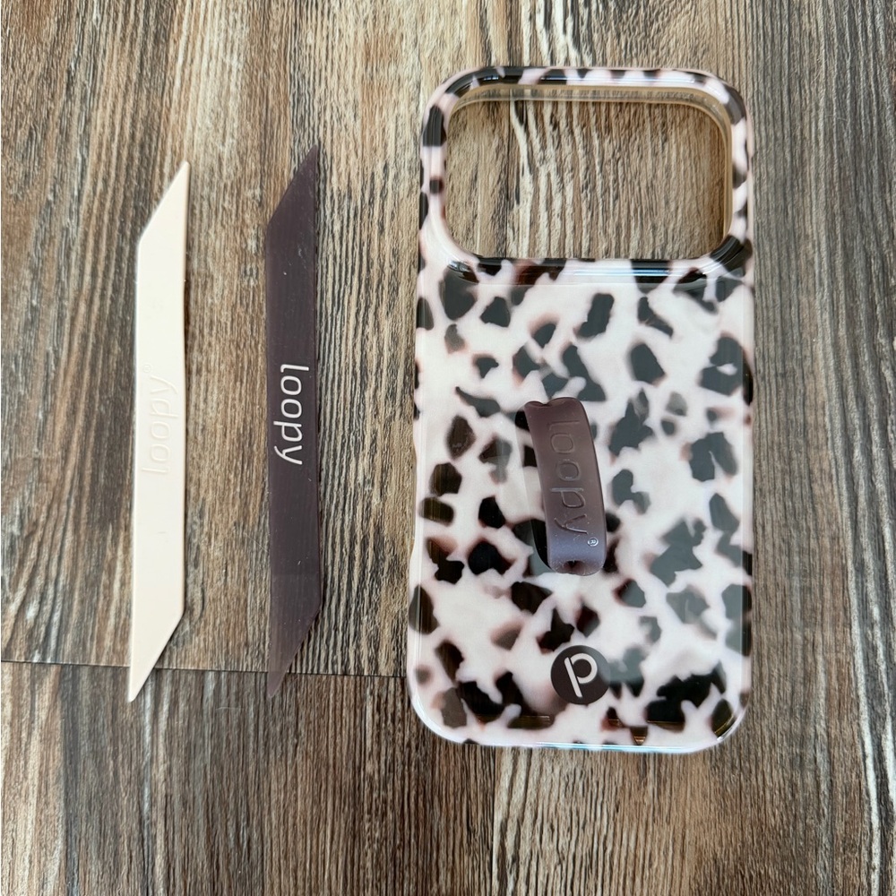 iPhone 17 pro loopy